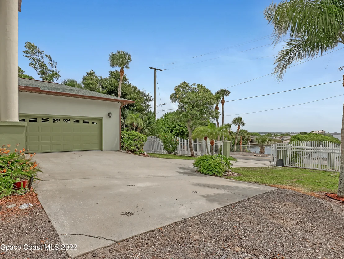 Photo of 3119 Indian River Drive