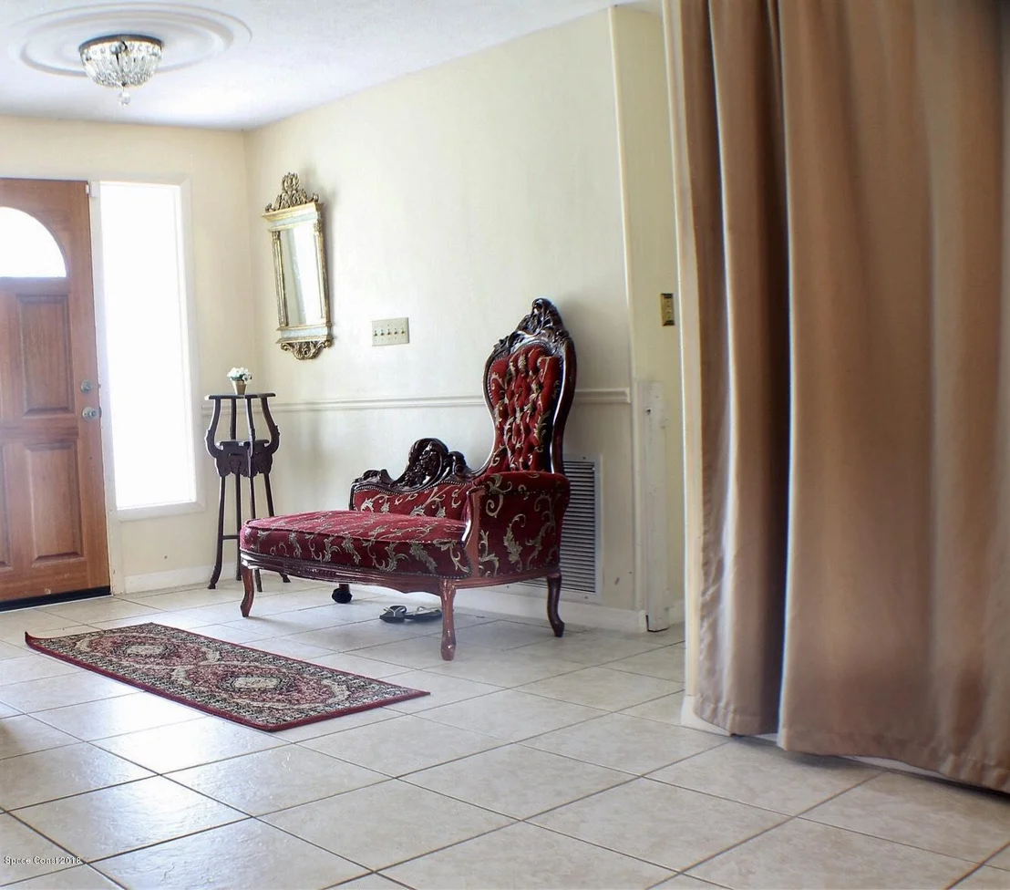 Photo of 355 N Gray Road