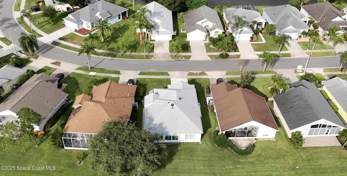 Photo of 2596 Addington Circle