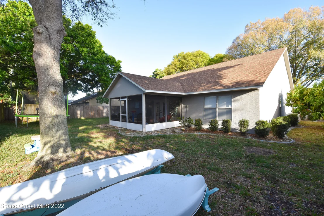 Photo of 2485 Bent Pine Street