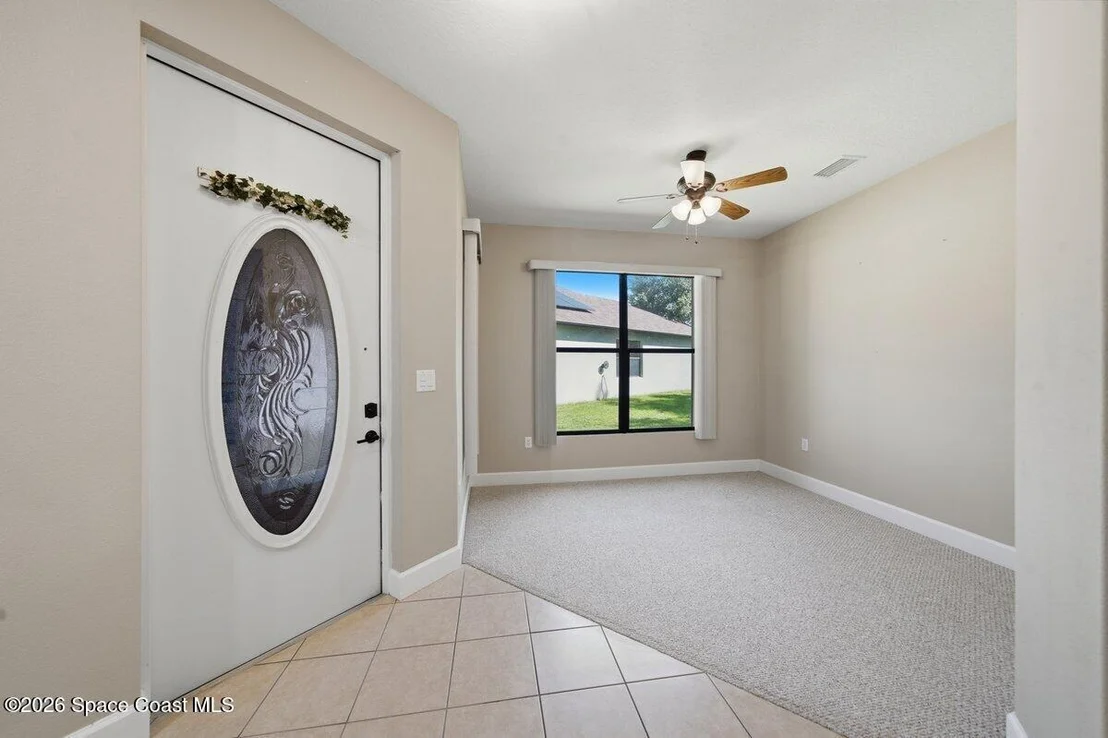 Photo of 594 Dryden Circle