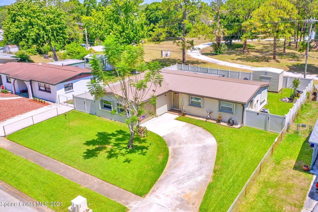 Photo of 1010 Medallion Drive