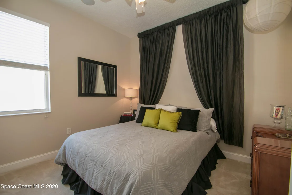 Photo of 1410 Bridgeport Circle