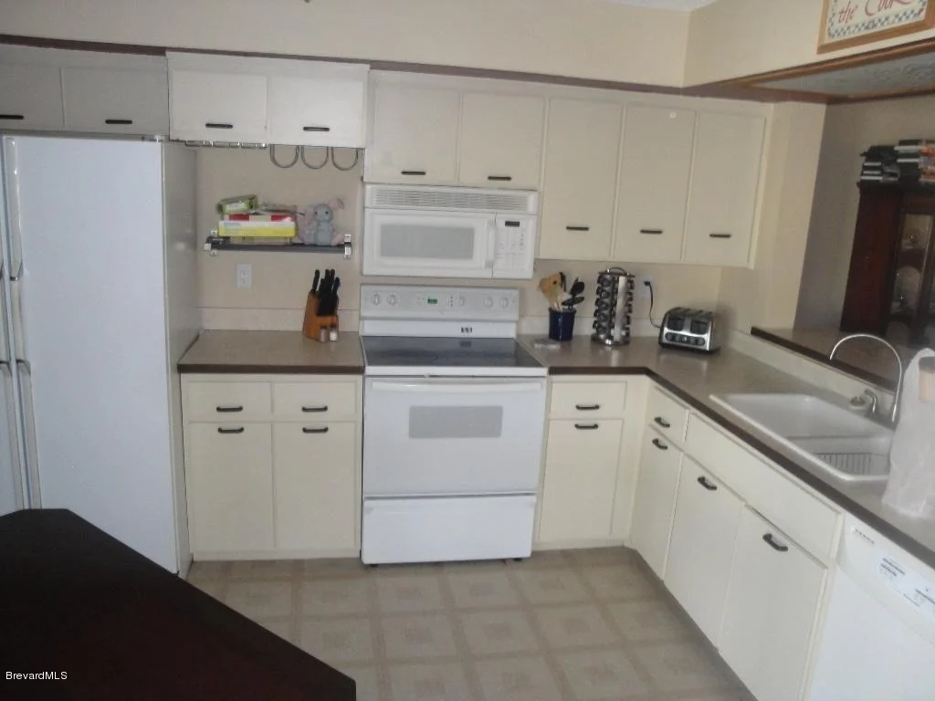 Photo of Unit 35 at 1882 Murrell Road