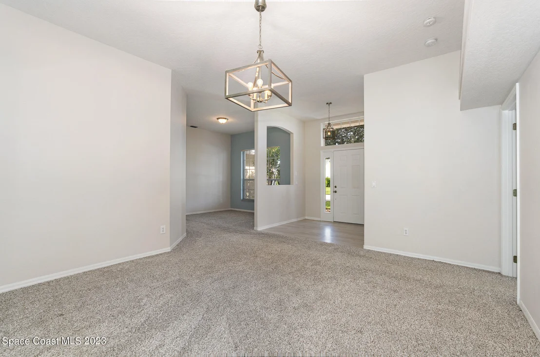 Photo of 1682 Rustic Way