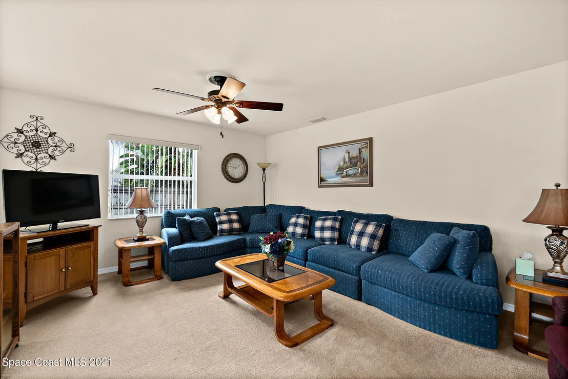 Photo of 1061 Alpine Drive