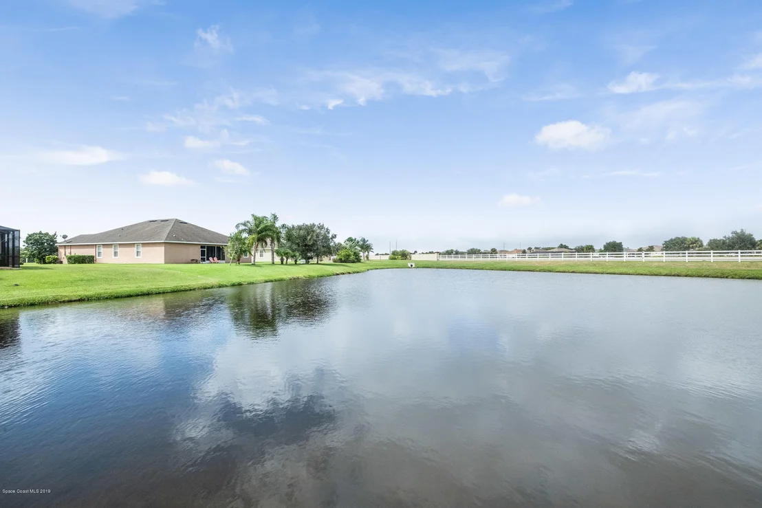Photo of 5720 Rusack Drive
