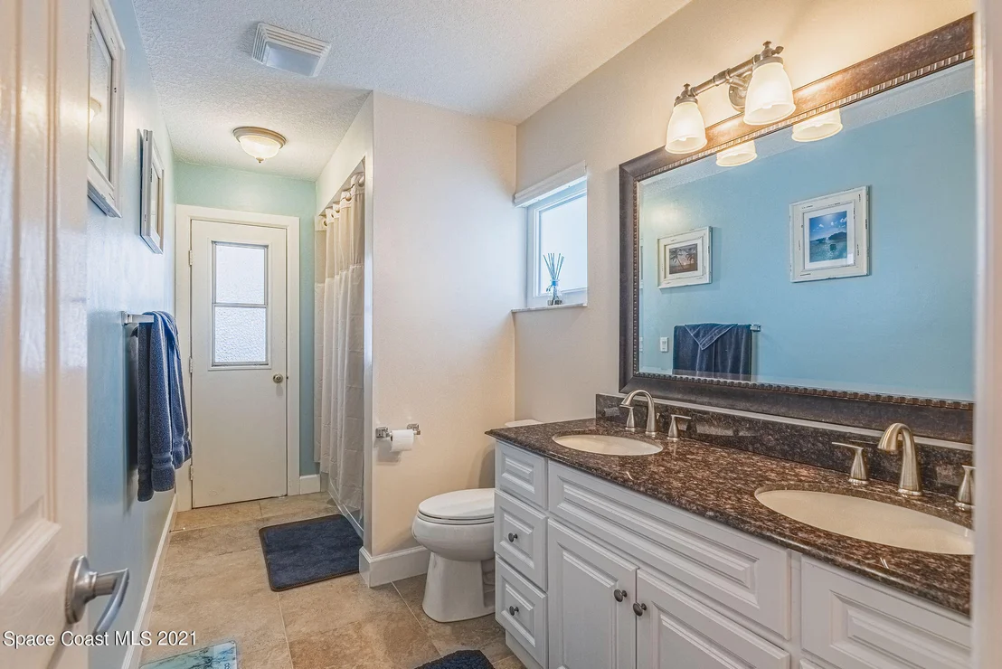 Photo of 845 Berkshire Drive