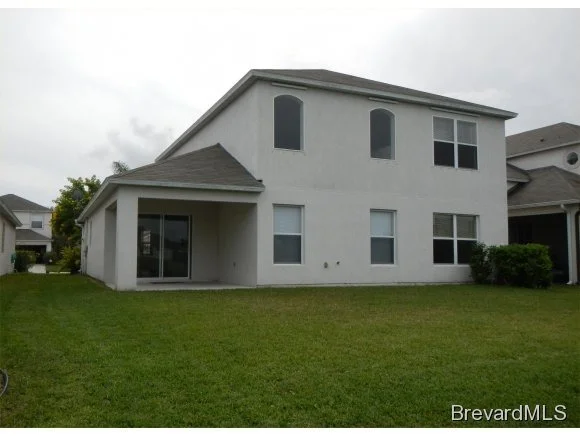 Photo of 2749 Madrigal