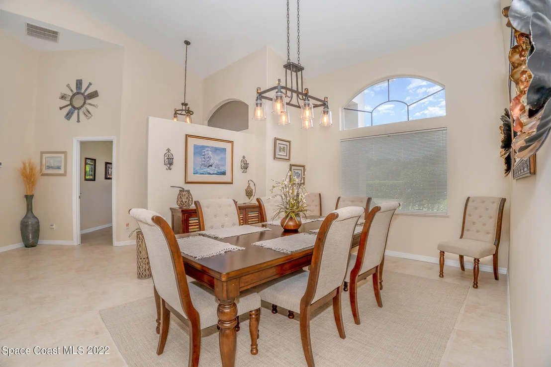 Photo of 993 Wildwood Drive
