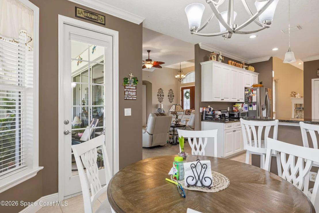Photo of 5828 Pine Ridge Circle