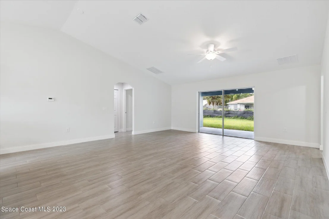 Photo of 1908 Warton Avenue SE