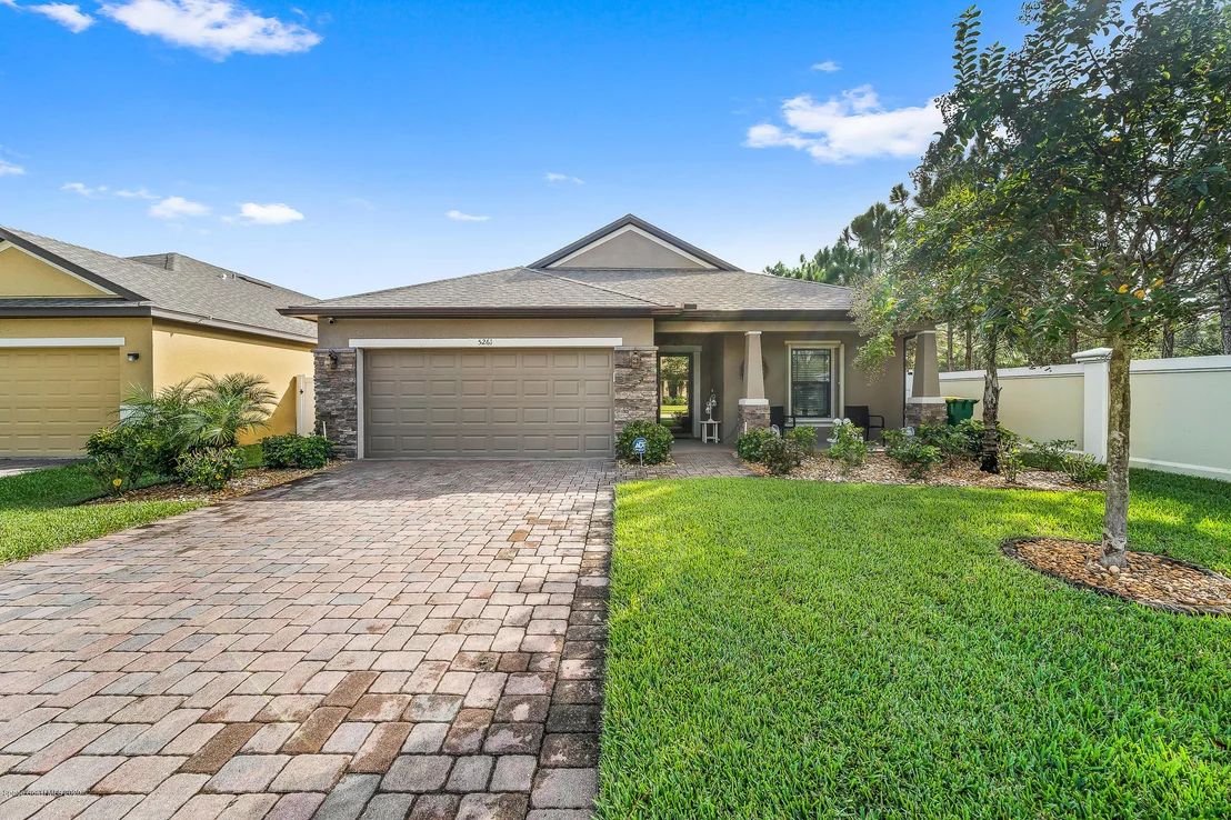 Photo of 5261 Extravagant Court