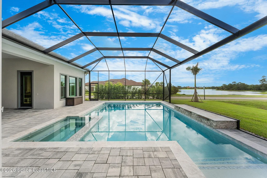 Photo of 3739 Lake Adelaide Place