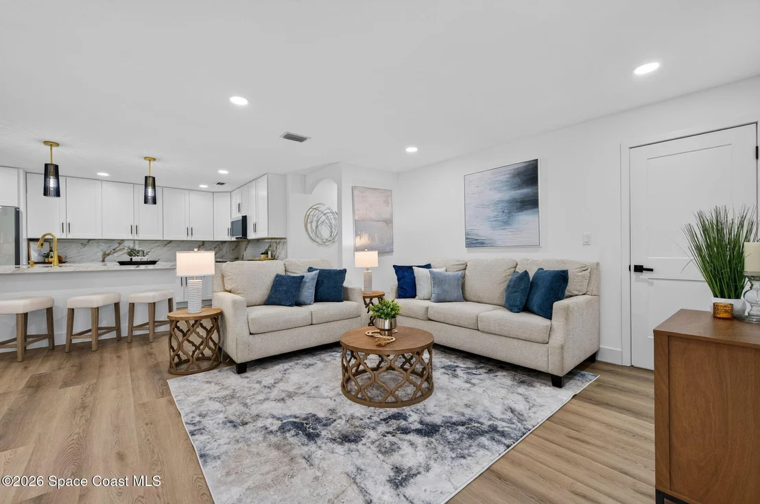 Photo of 3480 Milwaukee Avenue