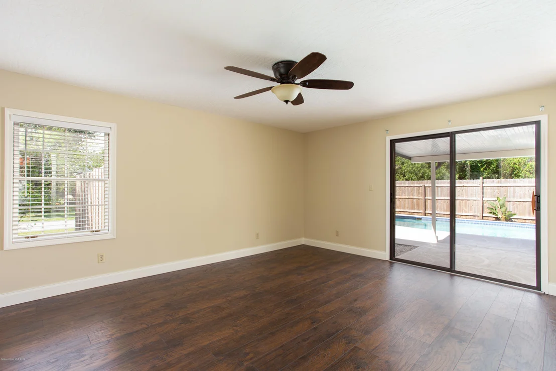 Photo of 1112 Scyphers Street NE