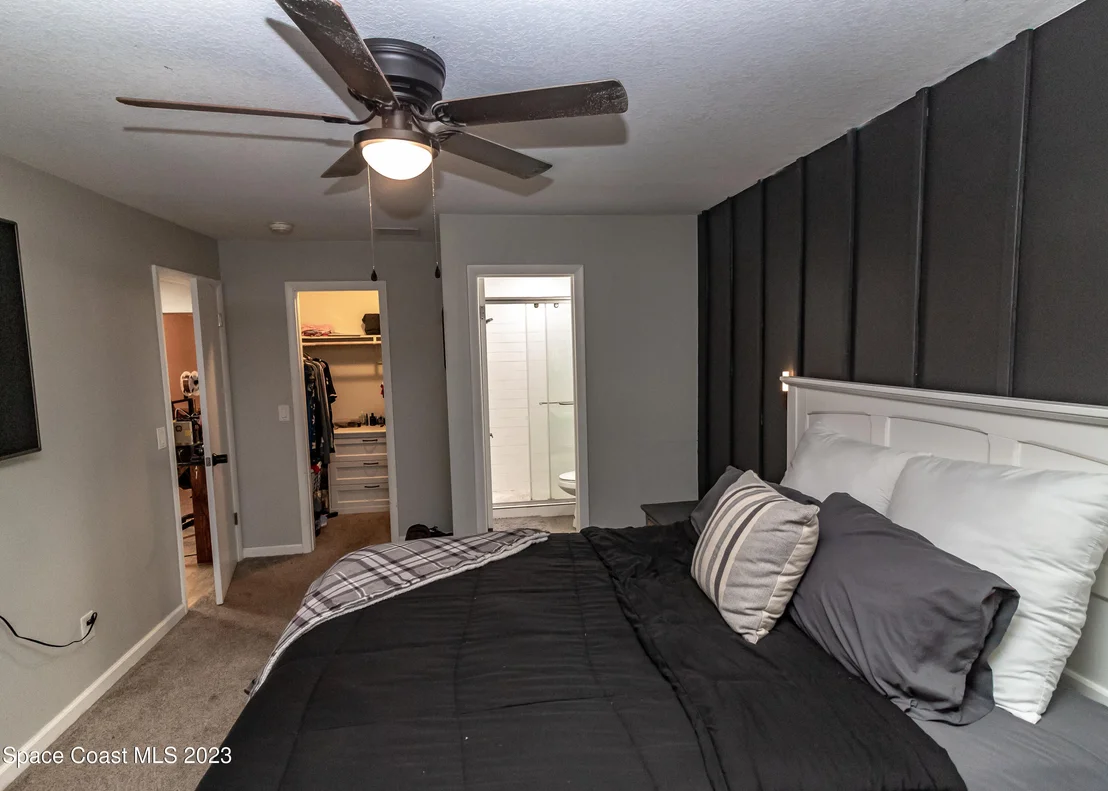 Photo of 800 Mark David Boulevard