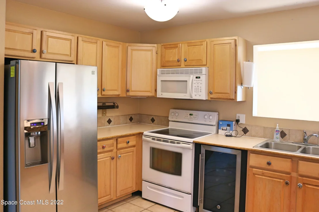 Photo of 955 Palm Street