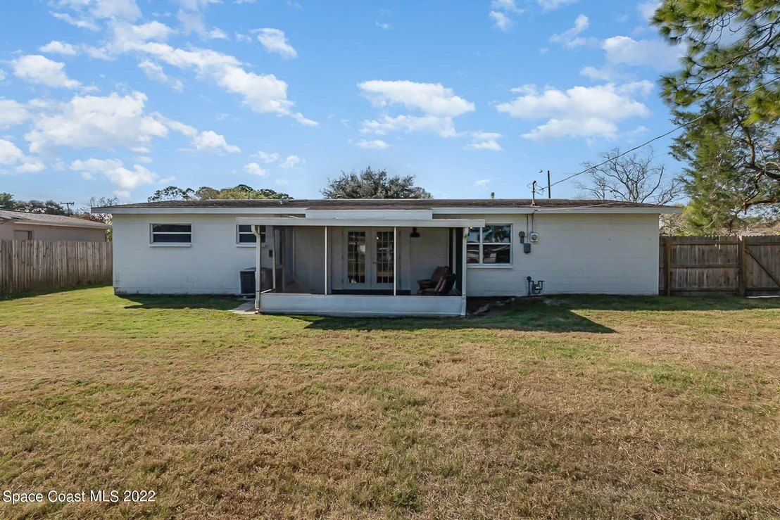 Photo of 1106 Condado Drive
