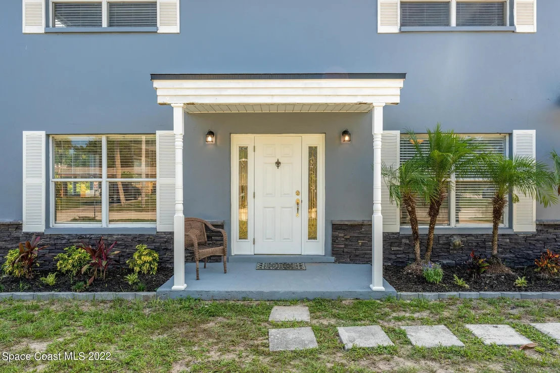 Photo of 49 Knollwood Drive