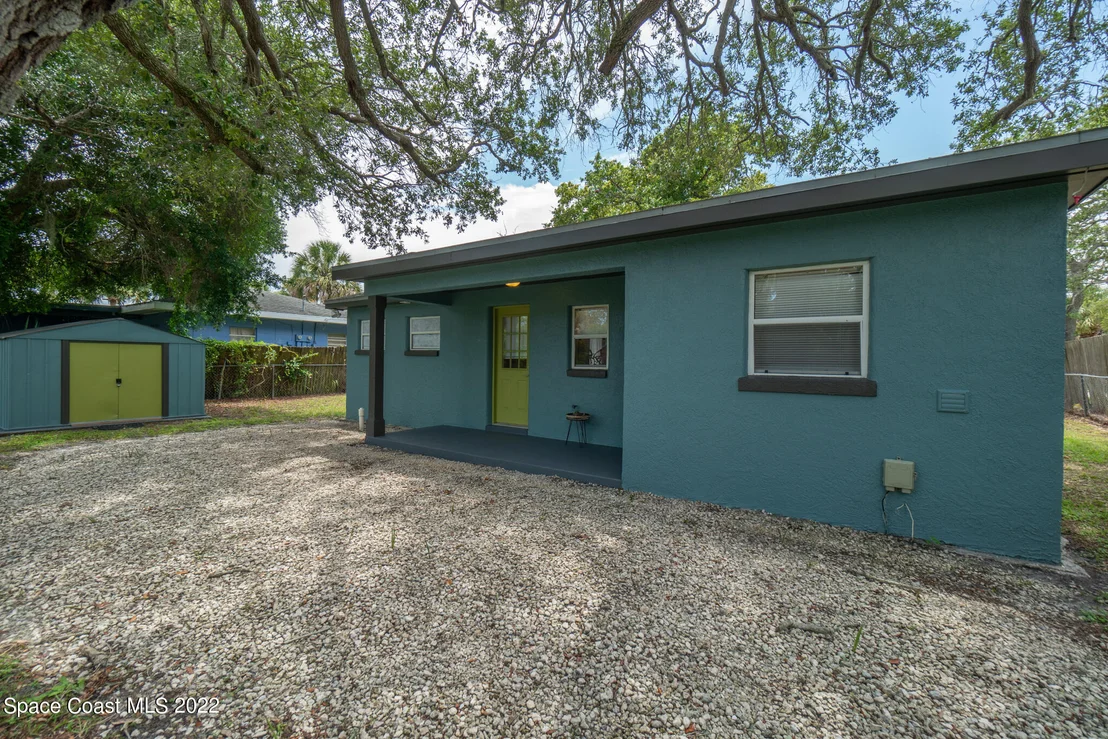 Photo of 1707 Avocado Avenue