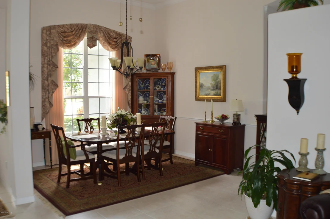 Photo of 2472 Woodfield Circle