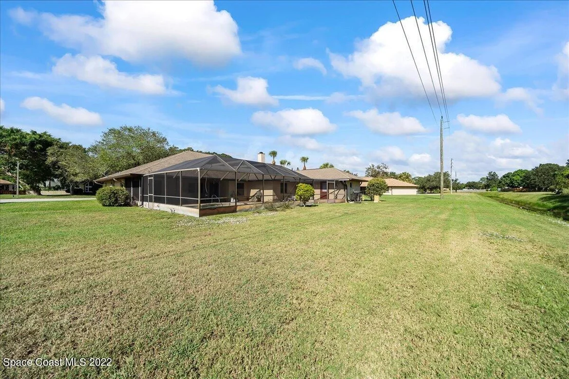 Photo of 1306 Pepper Tree Place