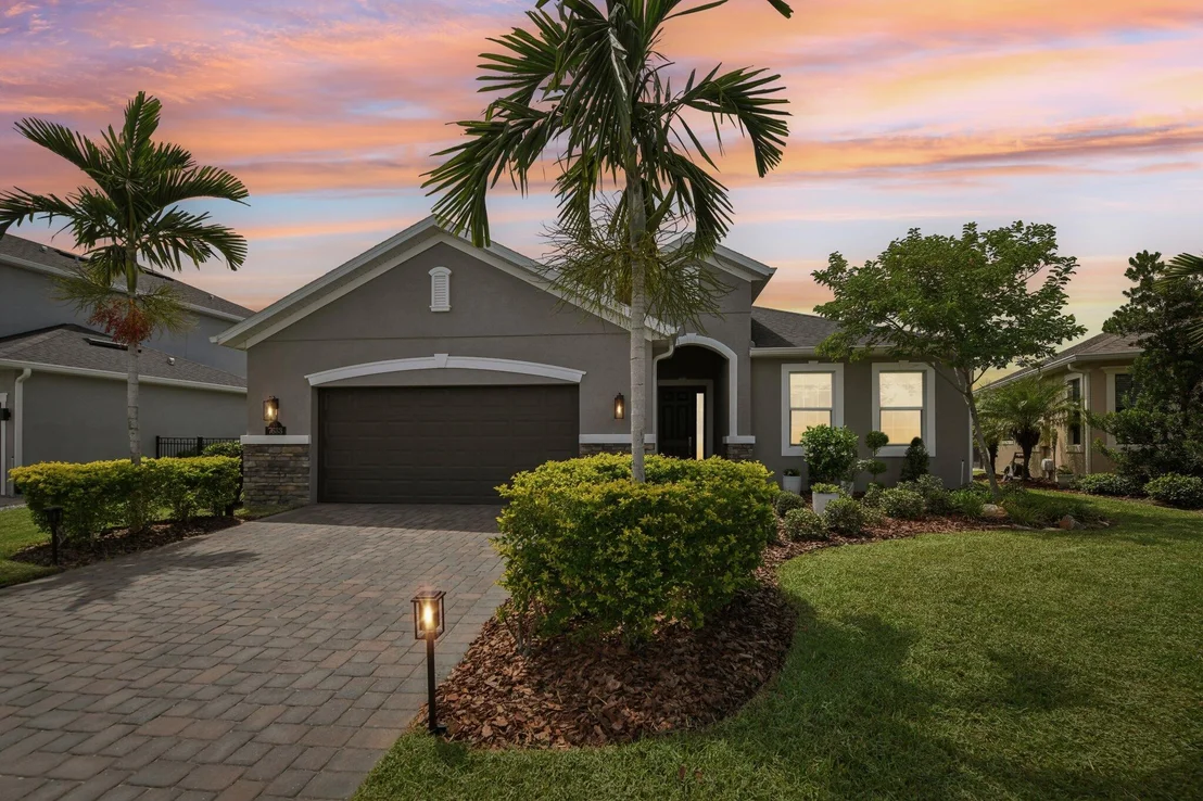Photo of 7633 Poulicny Lane