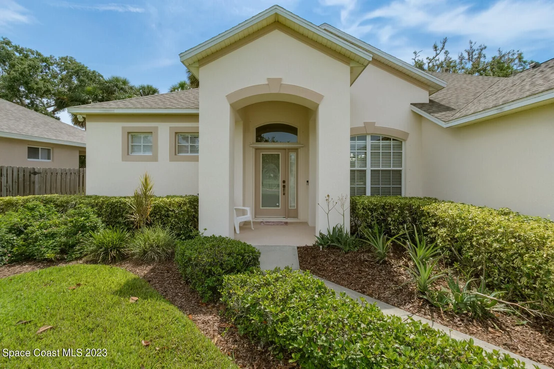 Photo of 2333 Woodfield Circle
