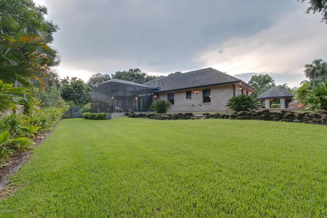 Photo of 16 Summer Place