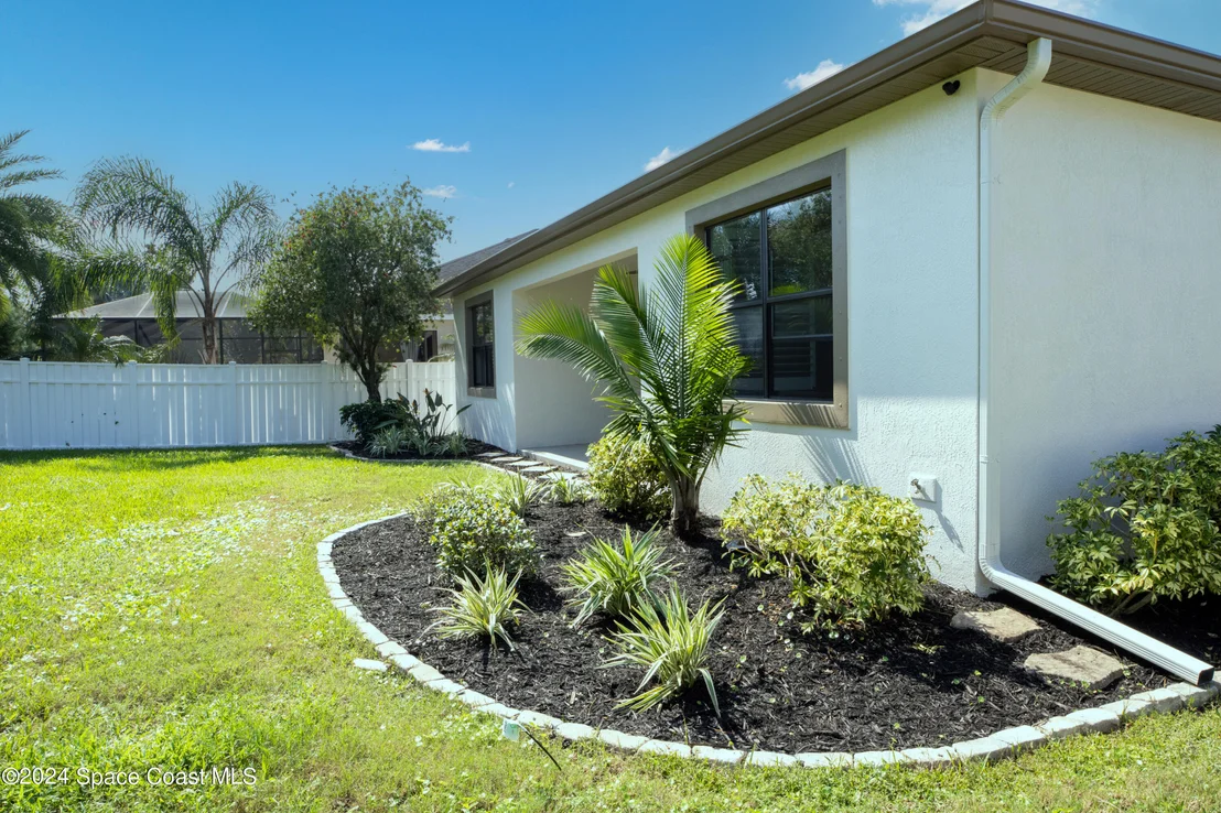Photo of 1095 Shiloh Drive