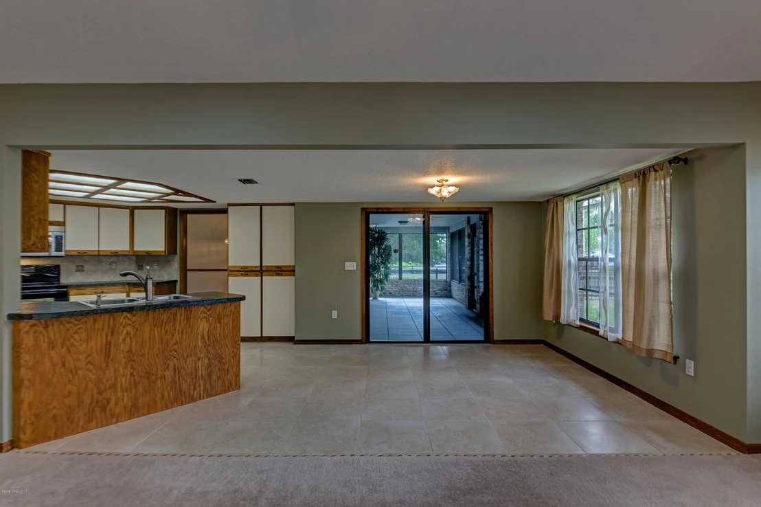 Photo of 1380 Friday Road