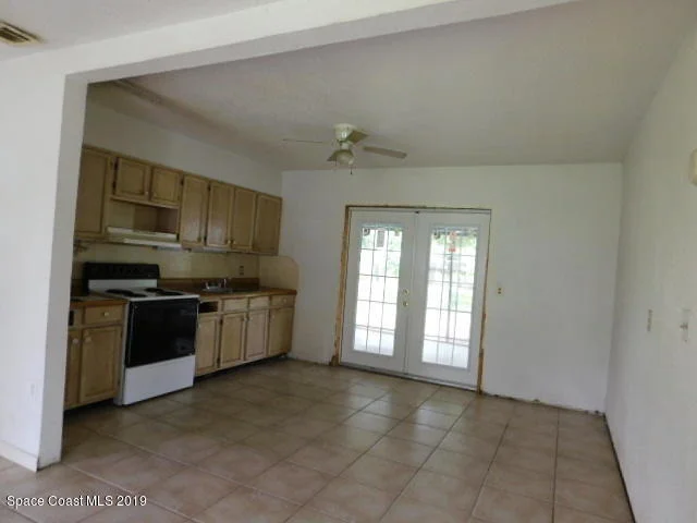 Photo of 313 Pine Avenue