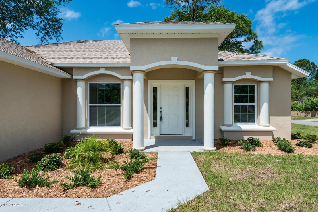 Photo of 6639 Dixie Avenue