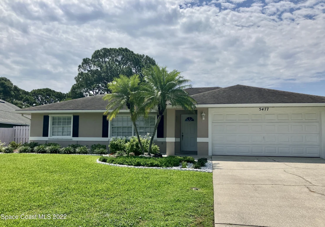 Photo of 5477 Holden Road