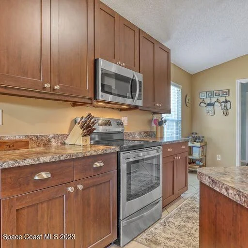 Photo of 8585 Eola Court