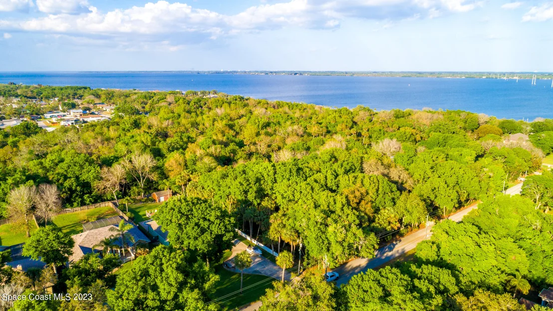 Photo of 240 City Point Road