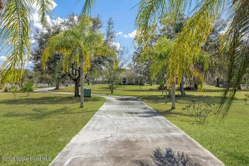 Photo of 3375 Hield Road