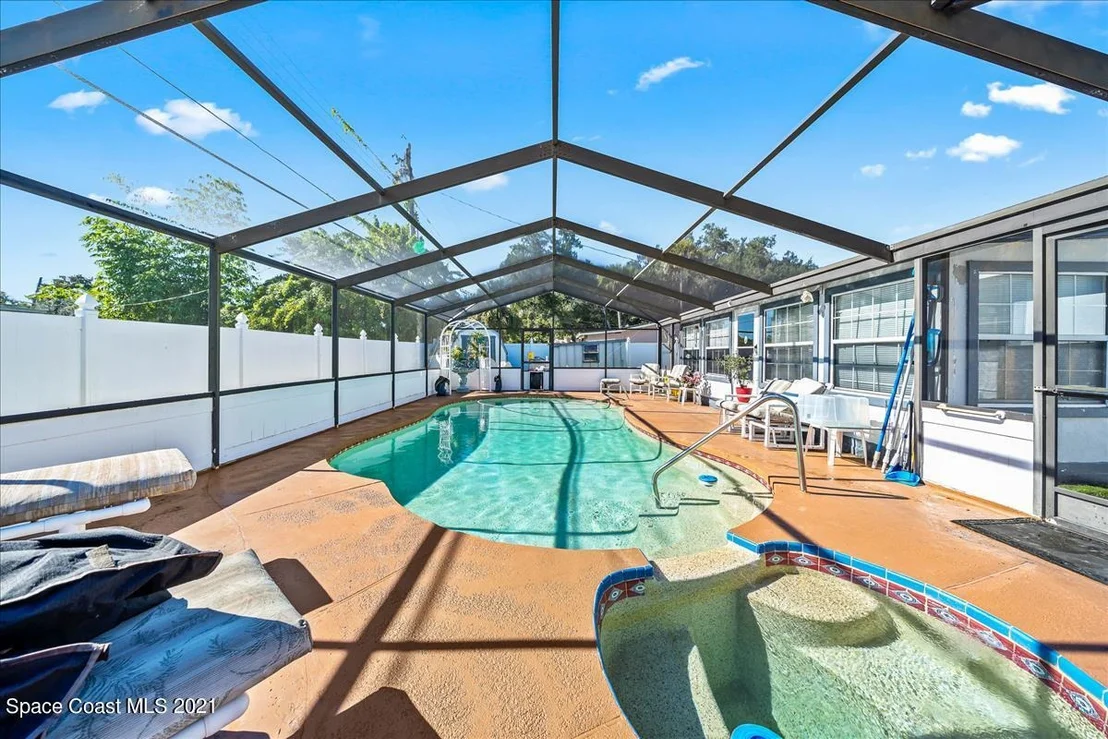 Photo of 2505 Hathaway Drive