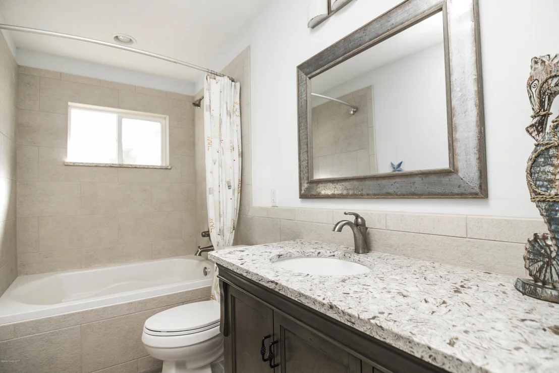 Photo of 1702 Bayshore Drive