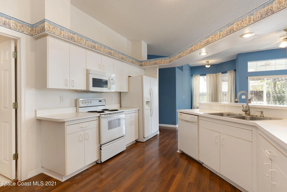 Photo of 8060 Bracken Lane