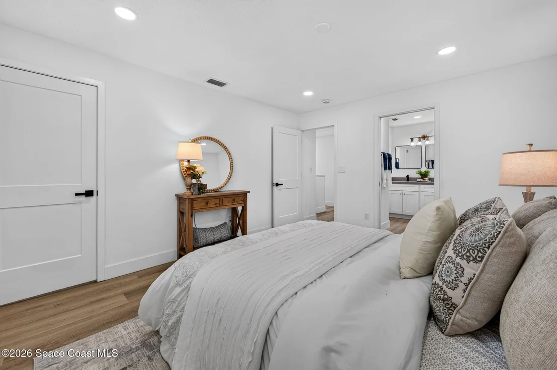 Photo of 3480 Milwaukee Avenue