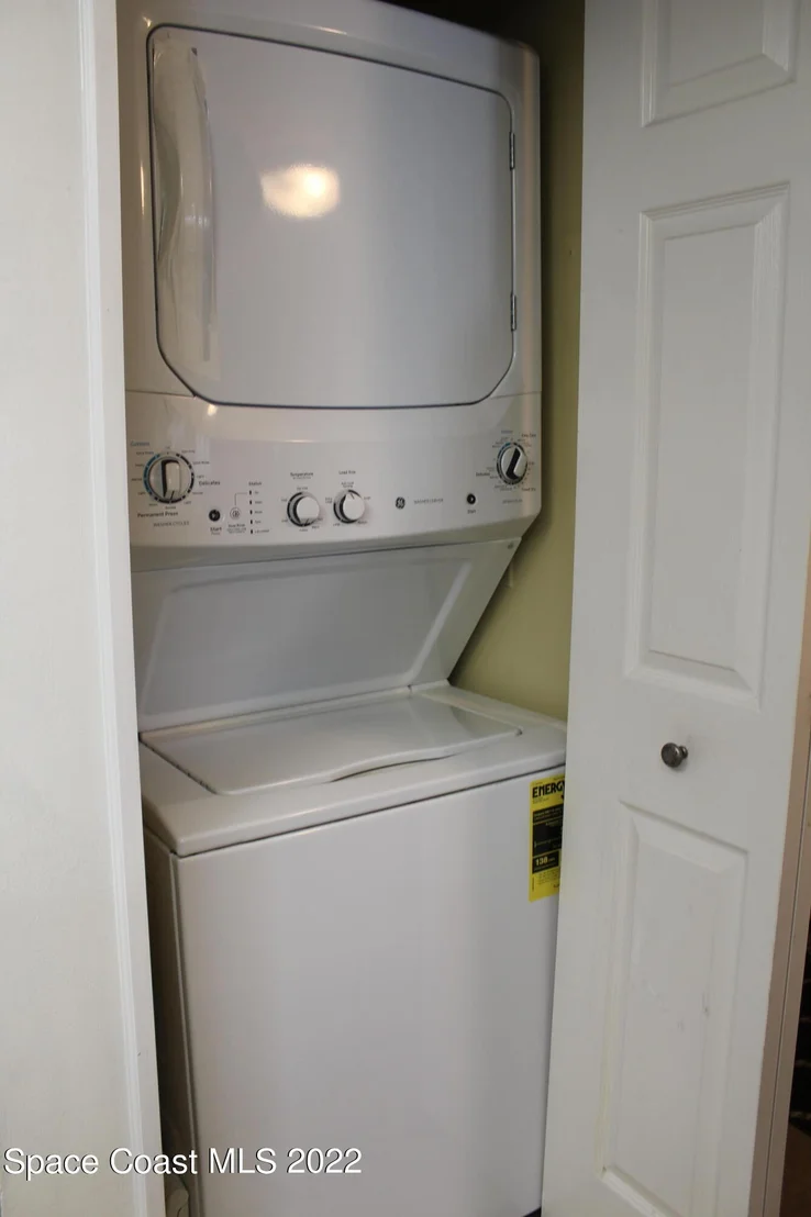 Photo of Unit 1128 at 325 Tangle Run Boulevard