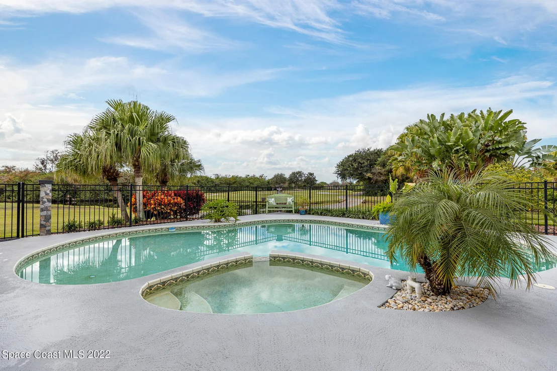 Photo of 810 Kerry Downs Circle