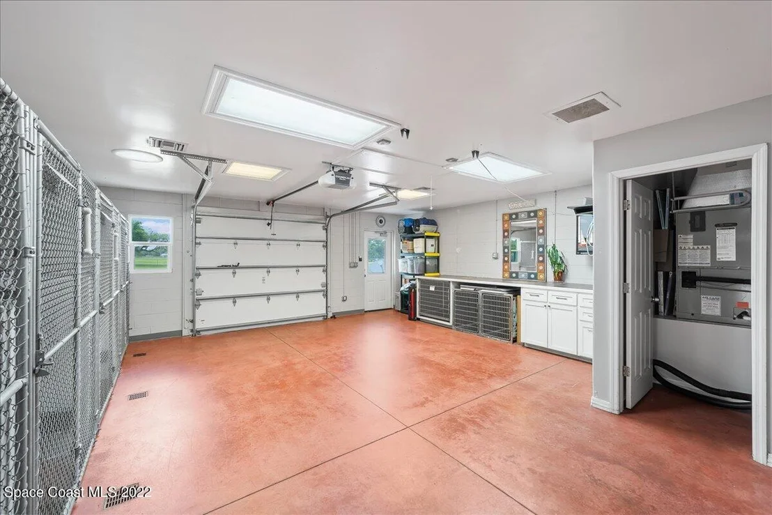 Photo of 3660 Burkholm Road