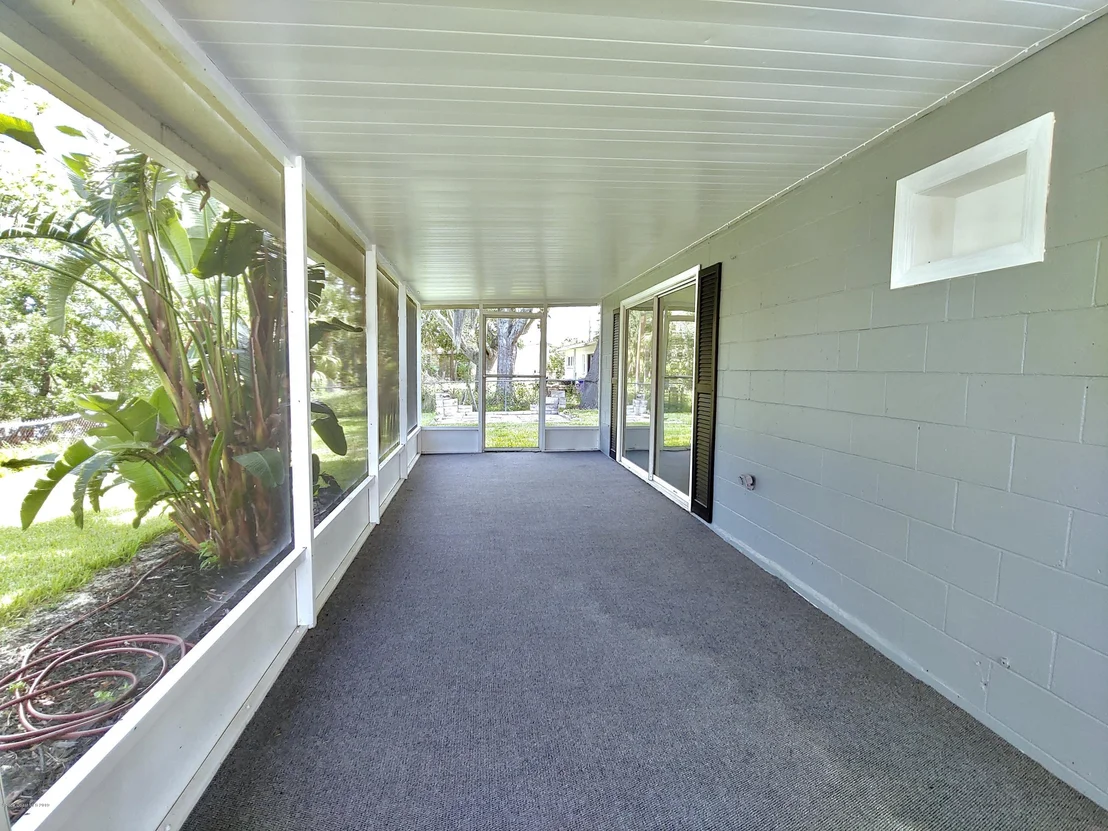 Photo of 1281 Estridge Drive