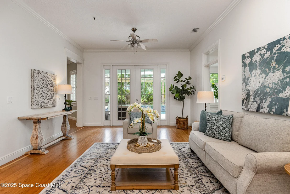Photo of 315 Newport Drive