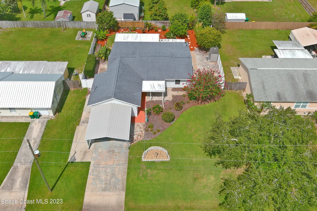 Photo of 6600 Dock Avenue
