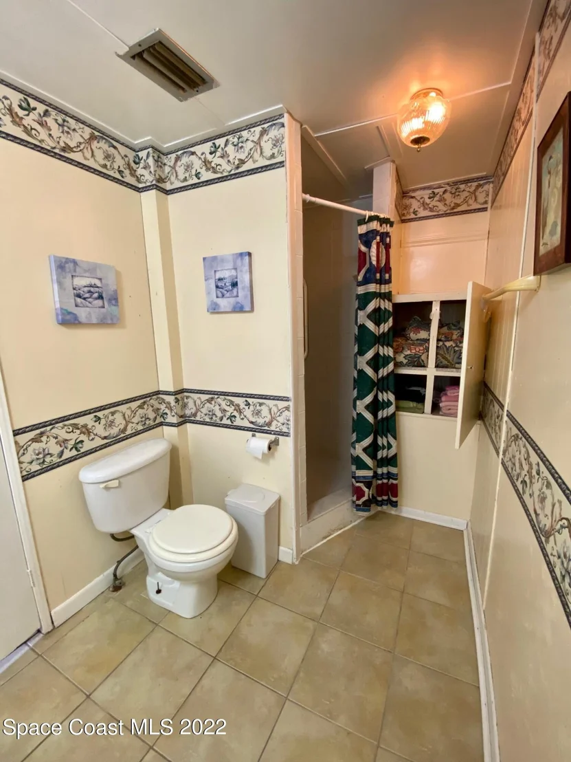 Photo of 1808 Coco Plum Street NE