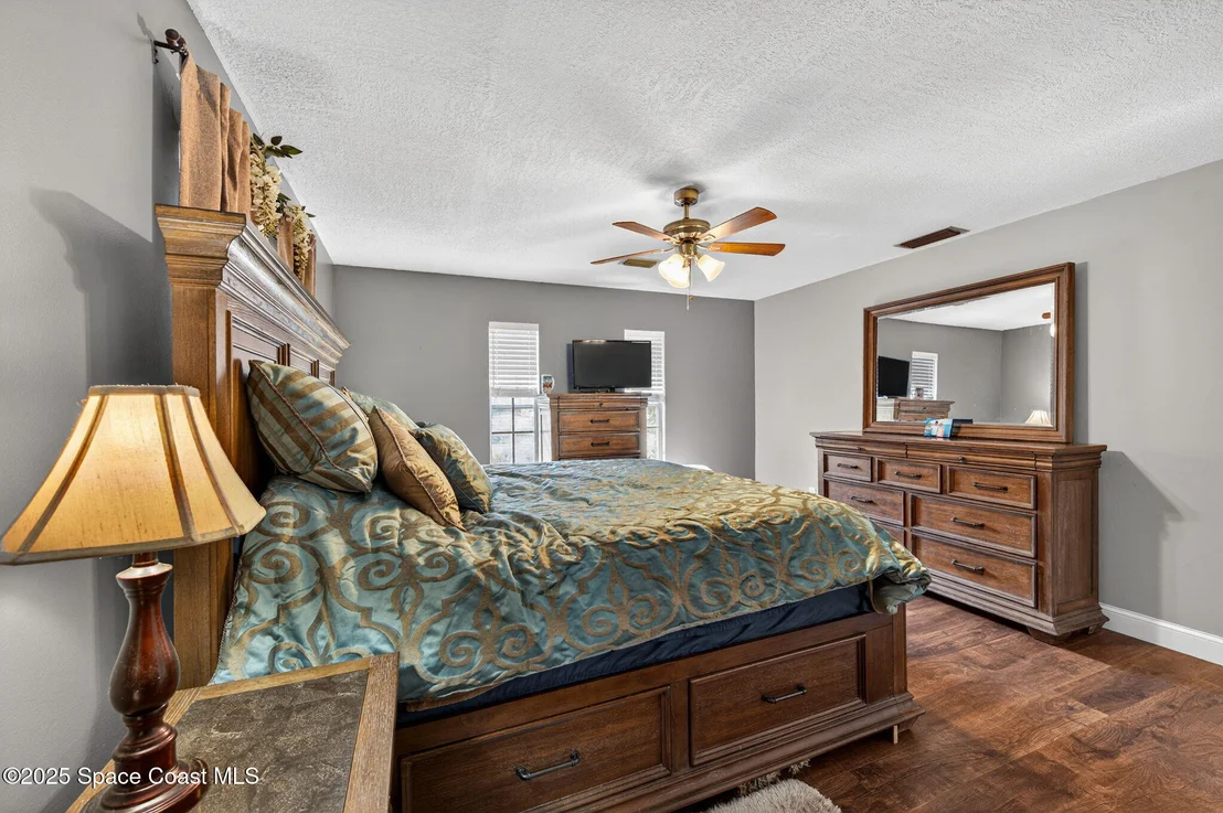 Photo of 4100 Lakemont Road
